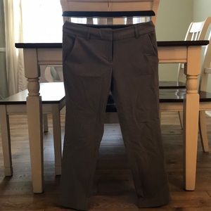 Used New York and Company Capri